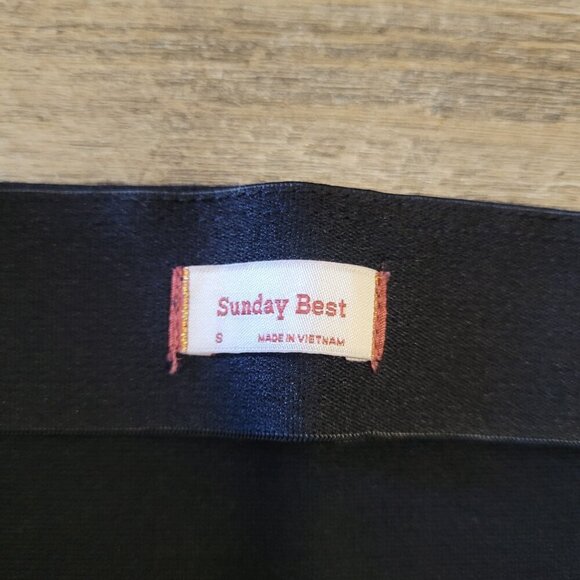 SUNDAY BEST | Aritzia Primrose Wrap Mini Skirt | Sz. S - Picture 7 of 9